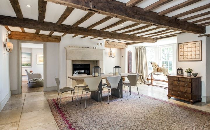 formal dining room wiltshire