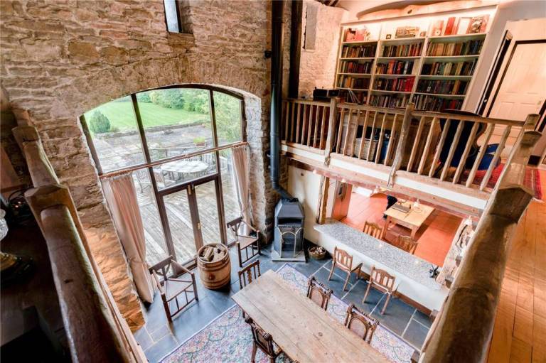 Ruthin gallery landing